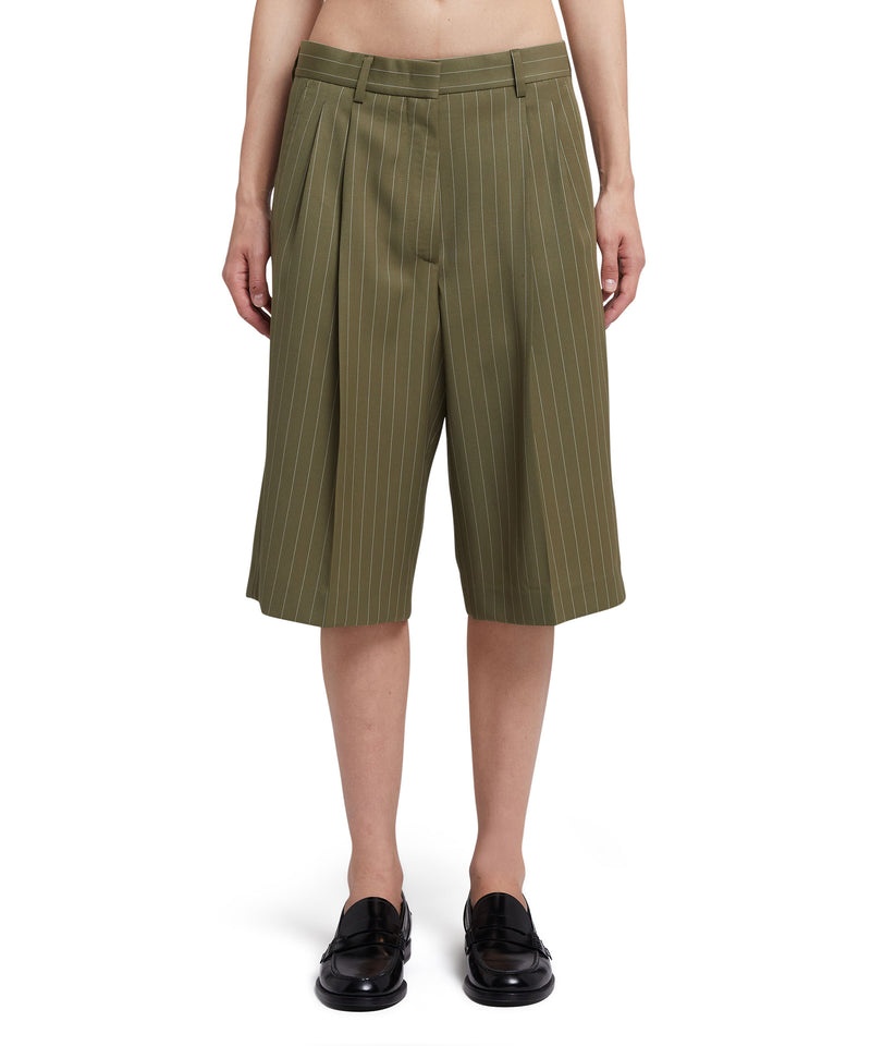 Green MSGM Fresh Wool Pinstripe Pleated Bermudas | USA_MSGM50774