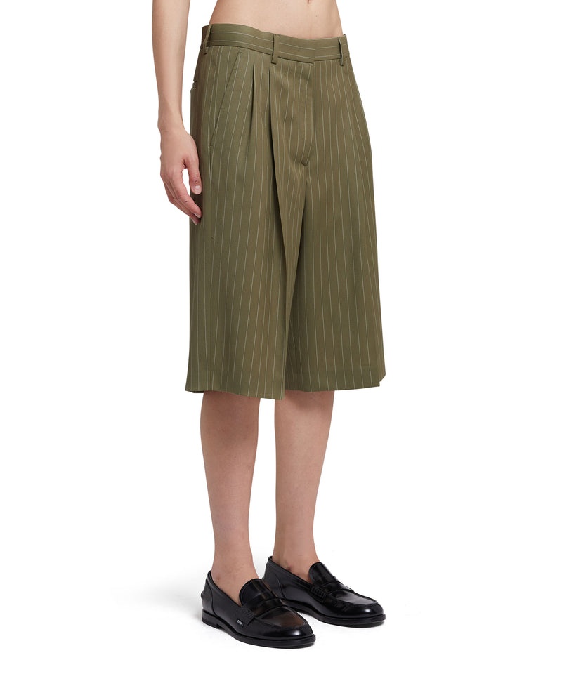 Green MSGM Fresh Wool Pinstripe Pleated Bermudas | USA_MSGM50774