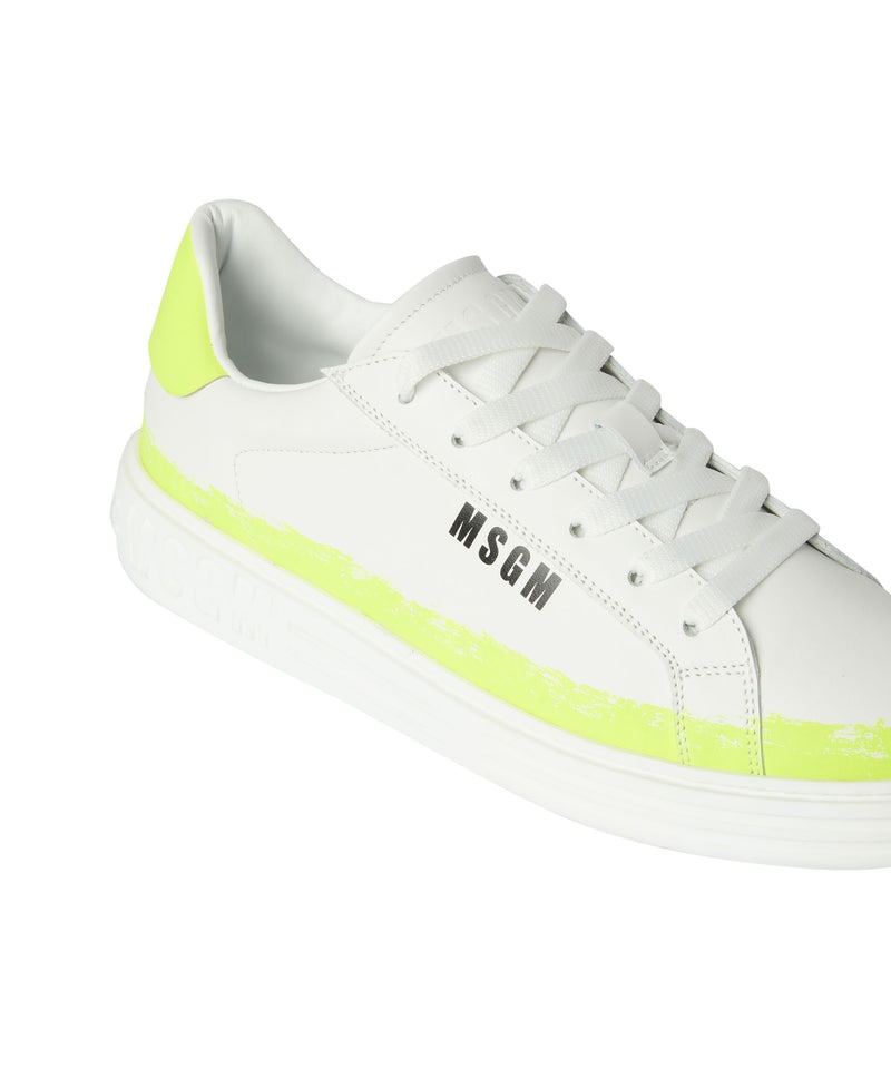 White MSGM Iconic Sneakers With Brushed Effect Print | USA_MSGM25587