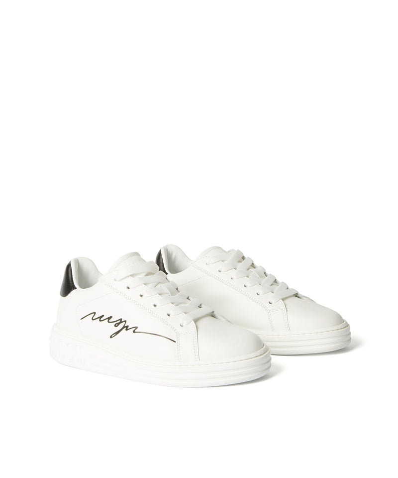 White MSGM Iconic Sneakers With Cursive Logo | USA_MSGM64850